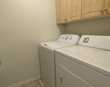 5104 N 32nd Street - Photo Thumbnail 14