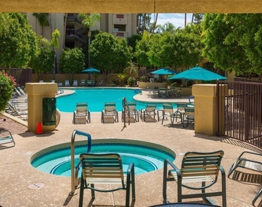 5104 N 32nd Street - Photo Thumbnail 21