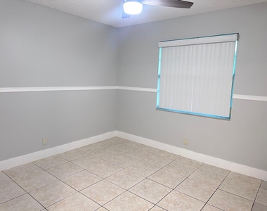 3101 Nw 47th Terrace - Photo Thumbnail 20