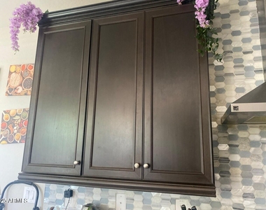 1381 E Scorpio Place - Photo Thumbnail 10