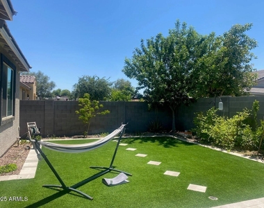 1381 E Scorpio Place - Photo Thumbnail 19