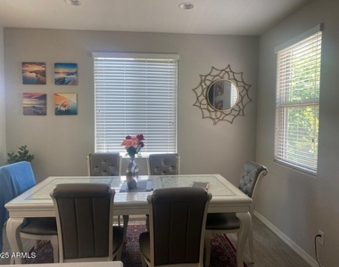 1381 E Scorpio Place - Photo Thumbnail 9