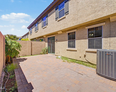 1432 N 80th Drive - Photo Thumbnail 24