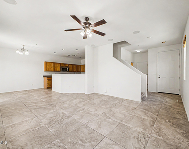 1432 N 80th Drive - Photo Thumbnail 3