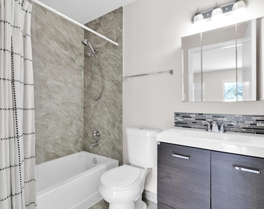414 Meadows Circle - Photo Thumbnail 15