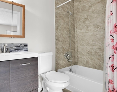 414 Meadows Circle - Photo Thumbnail 12