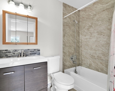 414 Meadows Circle - Photo Thumbnail 11