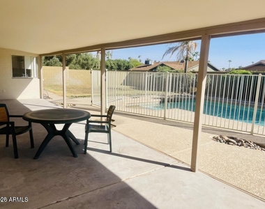 5141 E Blanche Drive - Photo Thumbnail 17