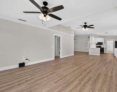 3546 Se Glacier Terrace - Photo Thumbnail 25