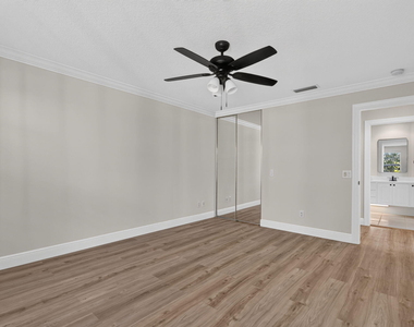 3546 Se Glacier Terrace - Photo Thumbnail 28