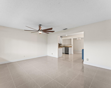 18443 Ruffian Way - Photo Thumbnail 4