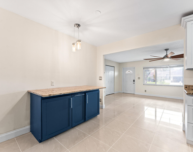 18443 Ruffian Way - Photo Thumbnail 6