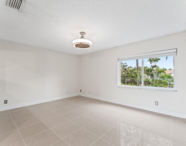 18443 Ruffian Way - Photo Thumbnail 11