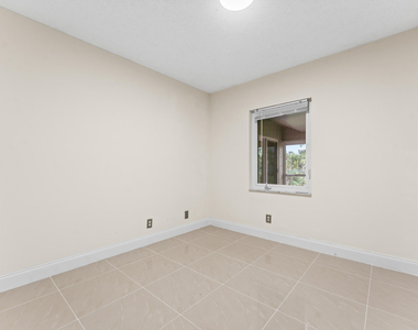 18443 Ruffian Way - Photo Thumbnail 20