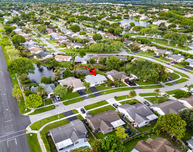 18443 Ruffian Way - Photo Thumbnail 34