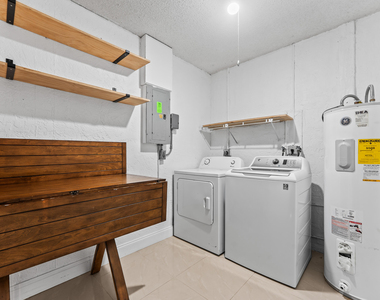 18443 Ruffian Way - Photo Thumbnail 21