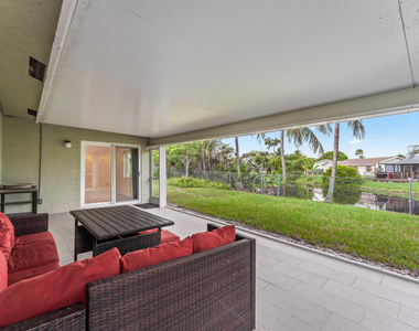 18443 Ruffian Way - Photo Thumbnail 23
