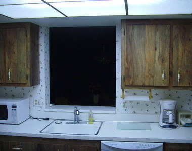 15 Willowbrook Lane - Photo Thumbnail 10