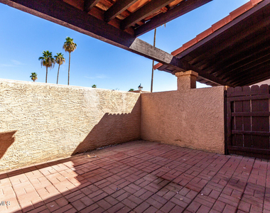 615 N Arrowhead Drive - Photo Thumbnail 25