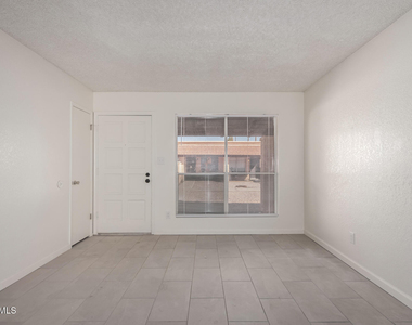 615 N Arrowhead Drive - Photo Thumbnail 7