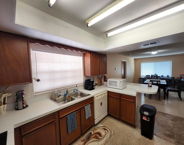 2521 Tomoka Avenue - Photo Thumbnail 9