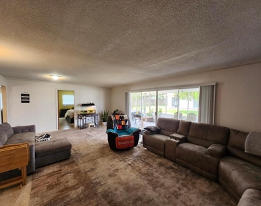 2521 Tomoka Avenue - Photo Thumbnail 6
