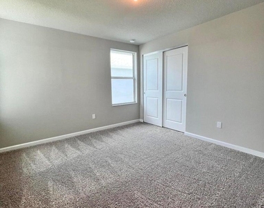 254 Osprey Preserve Boulevard - Photo Thumbnail 14