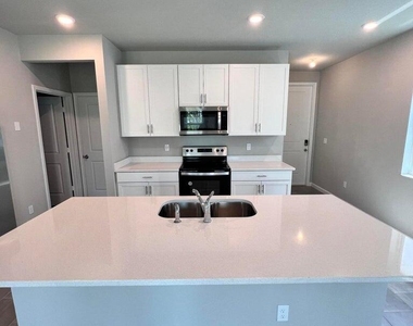 254 Osprey Preserve Boulevard - Photo Thumbnail 5