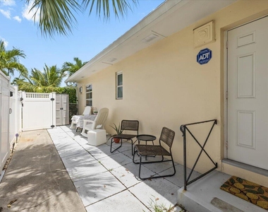 327 S Ocean Breeze - Photo Thumbnail 10