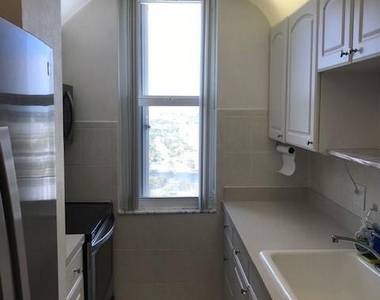 111 Briny Avenue - Photo Thumbnail 9