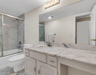 1370 S Ocean Boulevard - Photo Thumbnail 22