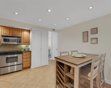 1370 S Ocean Boulevard - Photo Thumbnail 13