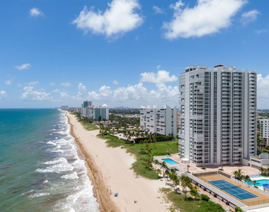 1370 S Ocean Boulevard - Photo Thumbnail 23