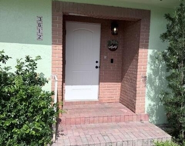 3612 S Seacrest Boulevard - Photo Thumbnail 1