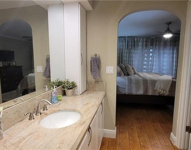 6010 S Falls Cir Drive - Photo Thumbnail 20