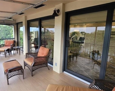 6010 S Falls Cir Drive - Photo Thumbnail 12