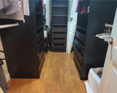 6010 S Falls Cir Drive - Photo Thumbnail 21