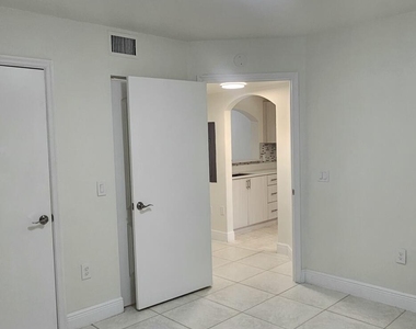 3810 N Jog Road - Photo Thumbnail 5