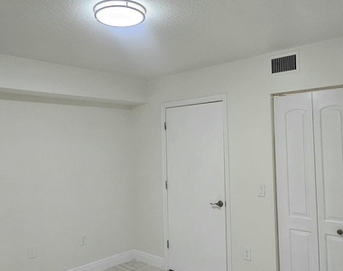 3810 N Jog Road - Photo Thumbnail 20