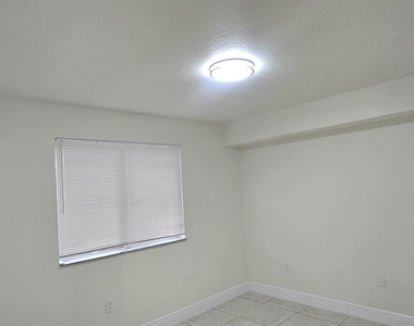 3810 N Jog Road - Photo Thumbnail 14