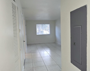 3810 N Jog Road - Photo Thumbnail 17