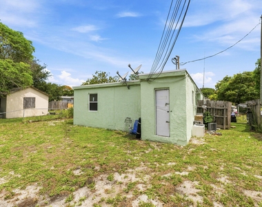 166 Sw 3rd Street - Photo Thumbnail 18