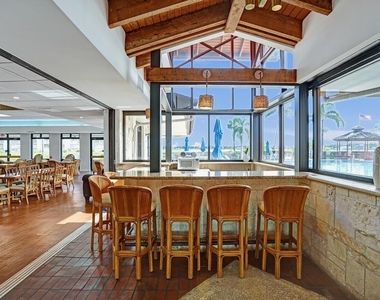 107 Half Moon Circle - Photo Thumbnail 56