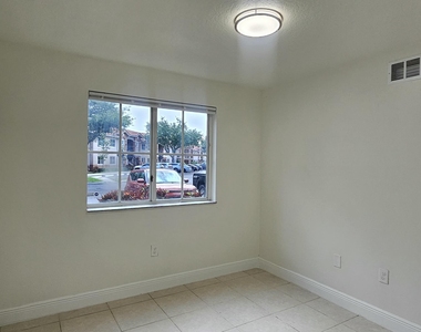 3770 N Jog Road - Photo Thumbnail 8