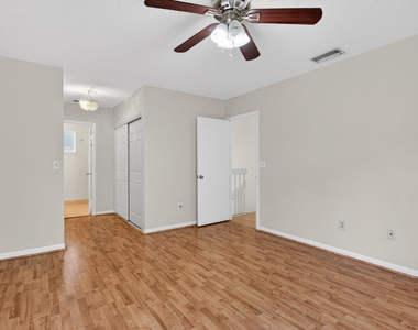 9812 Nw 2nd Court - Photo Thumbnail 17