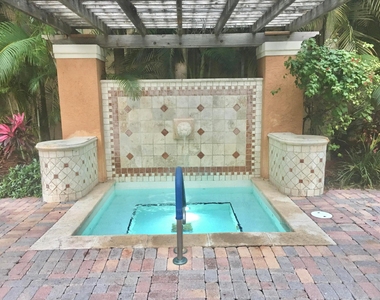 630 S Sapodilla Avenue - Photo Thumbnail 23