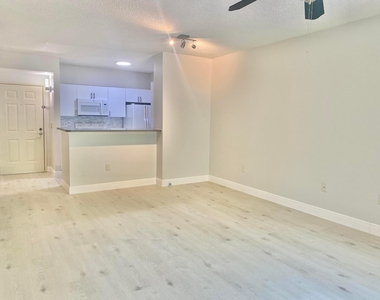 630 S Sapodilla Avenue - Photo Thumbnail 4