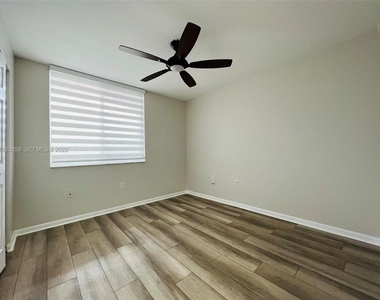6944 Sw 39th Street - Photo Thumbnail 20