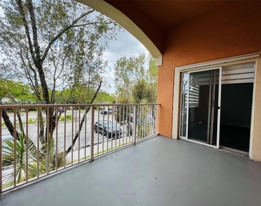 6944 Sw 39th Street - Photo Thumbnail 23