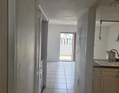 9187 Fontainebleau Boulevard - Photo Thumbnail 4
